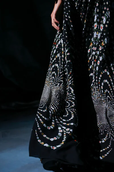 Look 119